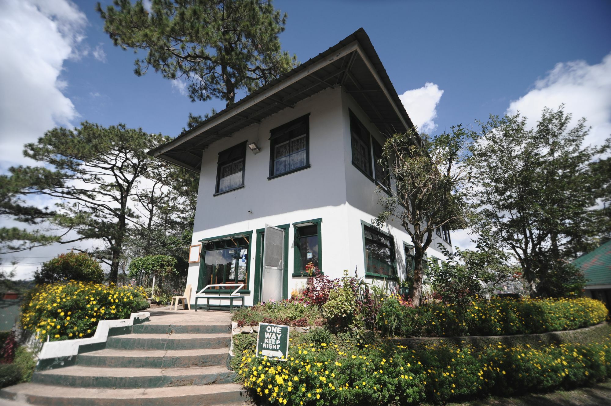 Pine Breeze Cottages Baguio City Exterior photo